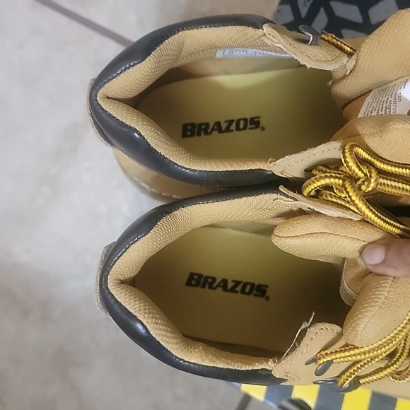 Steel toe boots - Picture 4 of 7